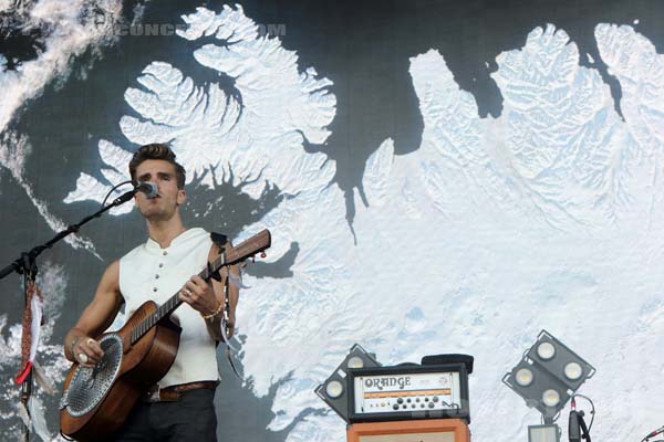 KALEO - 2018-07-21 - PARIS - Hippodrome de Longchamp - Main Stage 1 - 